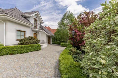 Landscaping near me Woodford IG8